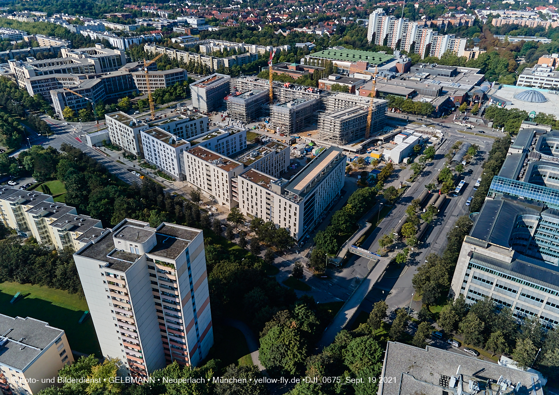 19.09.2021 - Perlach Plaza und Umgebung in Neuperlach 